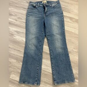 Meadewell Curvy Kick Out (30)